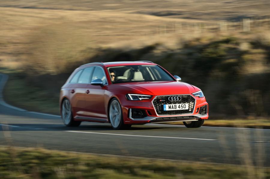  Audi RS4 Avant (B9) 2018 года  (UK) (фото 1 из 40)